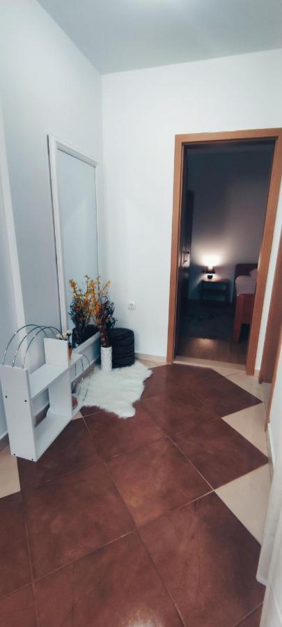 Apartmani Srsen Blace Exterior photo